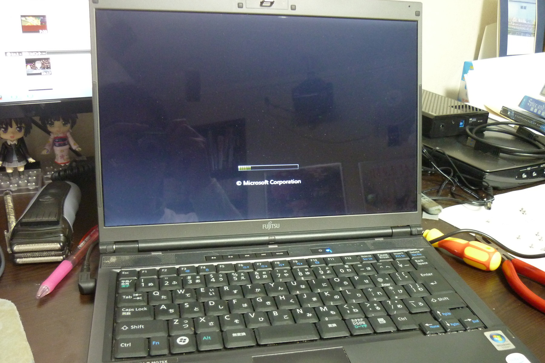 富士通FMV-BIBLO MG75Xを修理できるか。part3 : つっちーの 富士通FMV-BIBLO MG75Xを修理できるか。part3 : つっちーの
