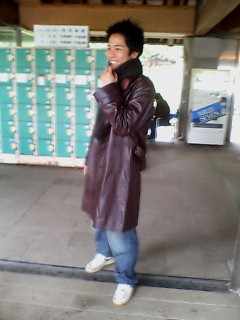 濱マイク ａｌｌ ｎｅｅｄ ｉｓ ｌａｕｇｈ