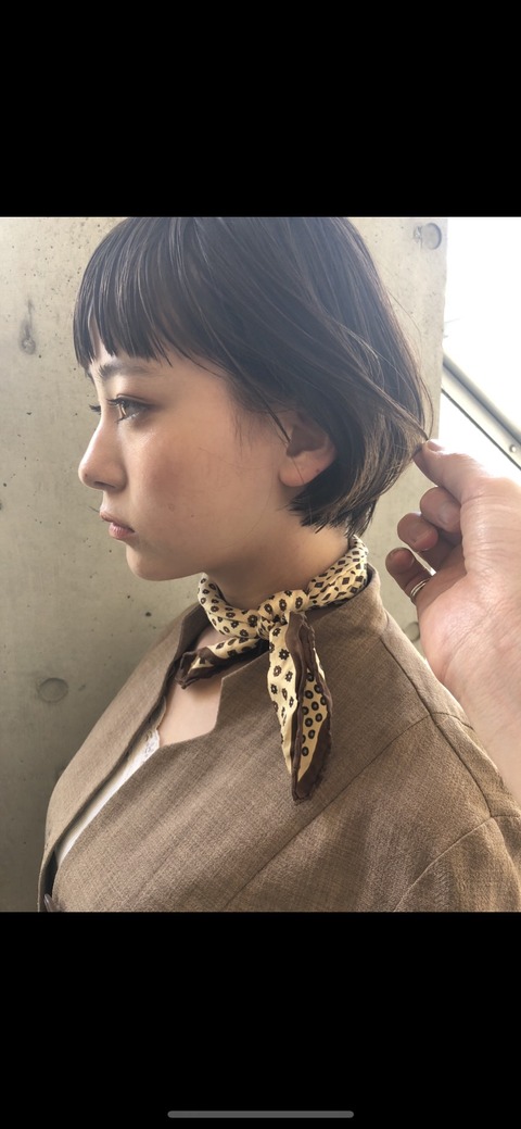 4EE8F319-74EA-48C0-9353-80835CEC5CC9