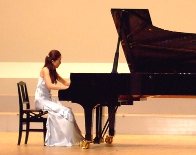 0914emi02