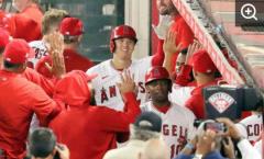 大谷翔平、２０号＆２１号 キングと１差に ２年ぶり３度目の１試合２発