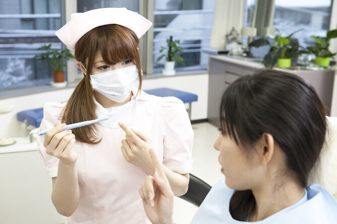 ワイ陰キャ 勇気を出してクソ可愛い歯医者の受付にlineを聞いた結果 ミラクルミルク