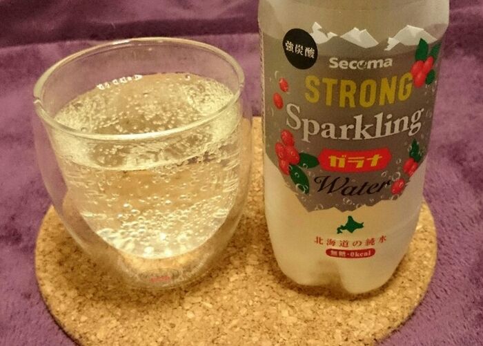 セコマ セイコーマート ストロングスパークリングガラナ 甘くないガラナはありなのか 食べたり飲んだりお出かけしたり