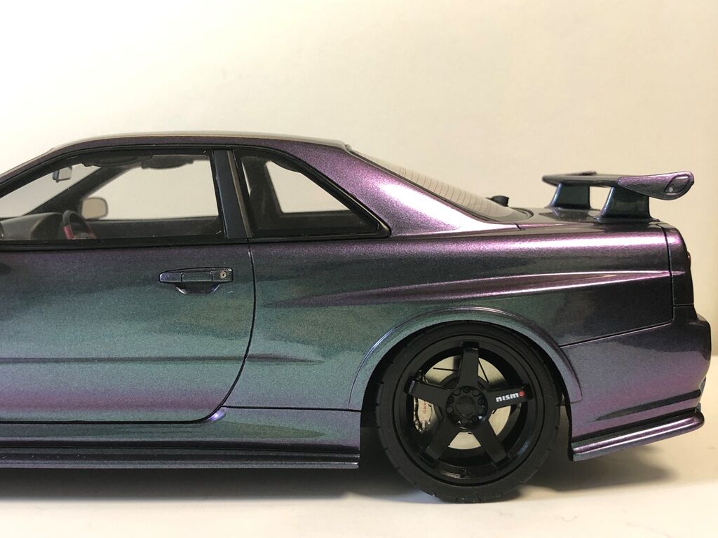 1/18 イグニッションモデル 日産スカイラインGT-R Z-tune(R34