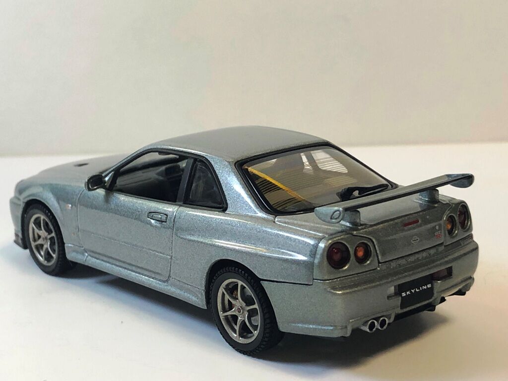 1 43 オートアート 日産スカイラインgt R V Spec R34 シルバー R34スカイラインのミニカーblog 1 43 オートアート 日産スカイラインgt R V Spec R34 シルバー R34スカイラインのミニカーblog