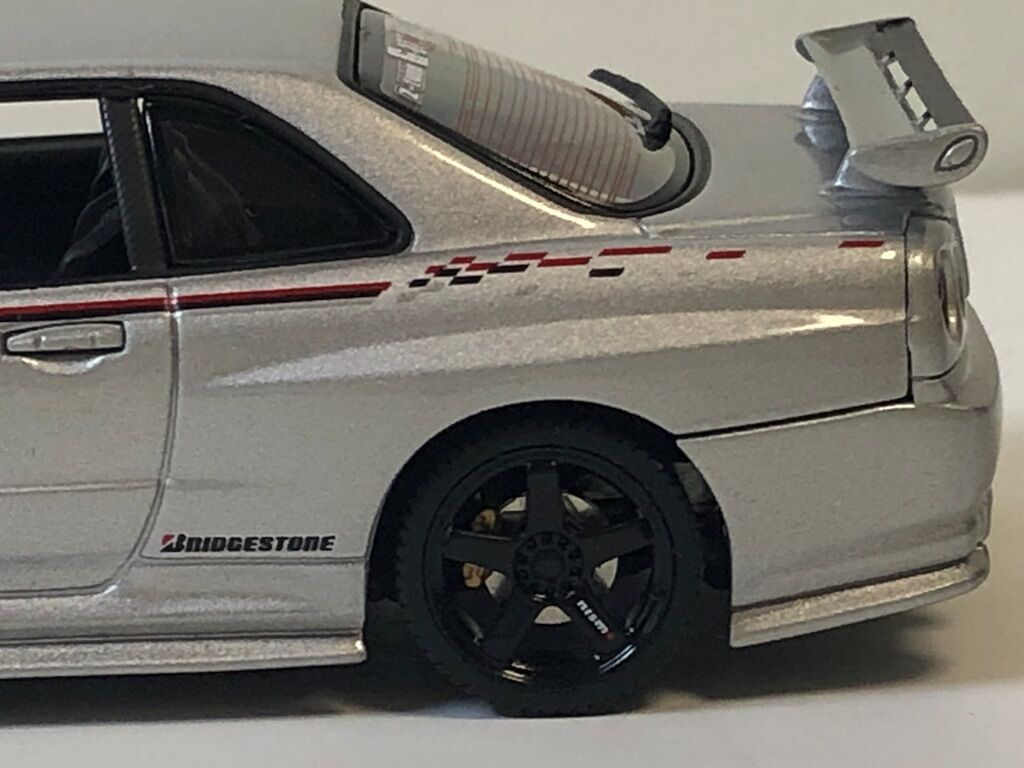1/43 オートアート 日産スカイラインGT-R(R34)Z-tune : R34