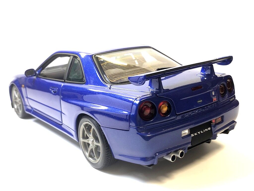 数量限定】 II GT-R 1 オートアート ニッサンスカイラインGT-R V
