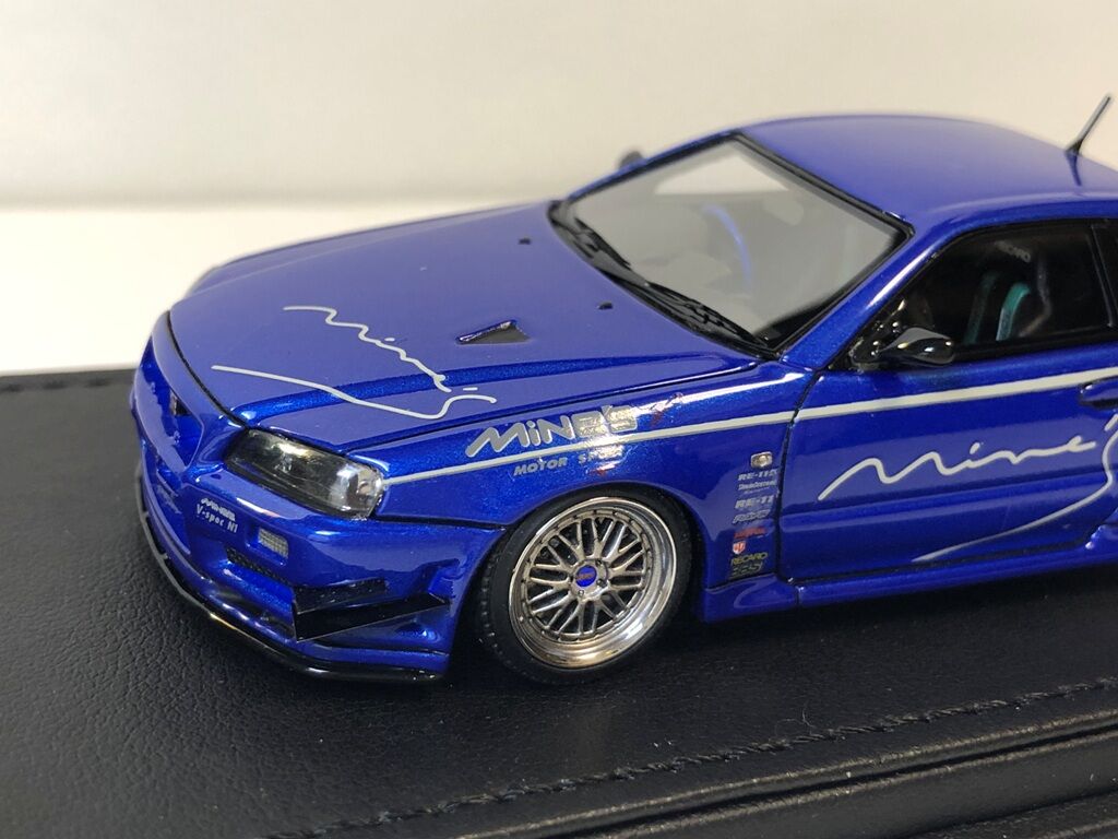 イグニッションモデルSkyline GT-R Mine's (R34) ミニカー 1/18 Nissan Skyline GT-R Mine's (R34) Bayside Blue