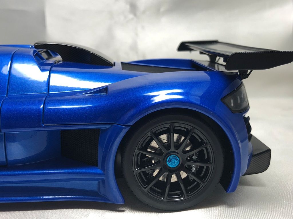 1 18 オートアート グンペルト アポロs ミニカーとか好きな人のブログ そのに