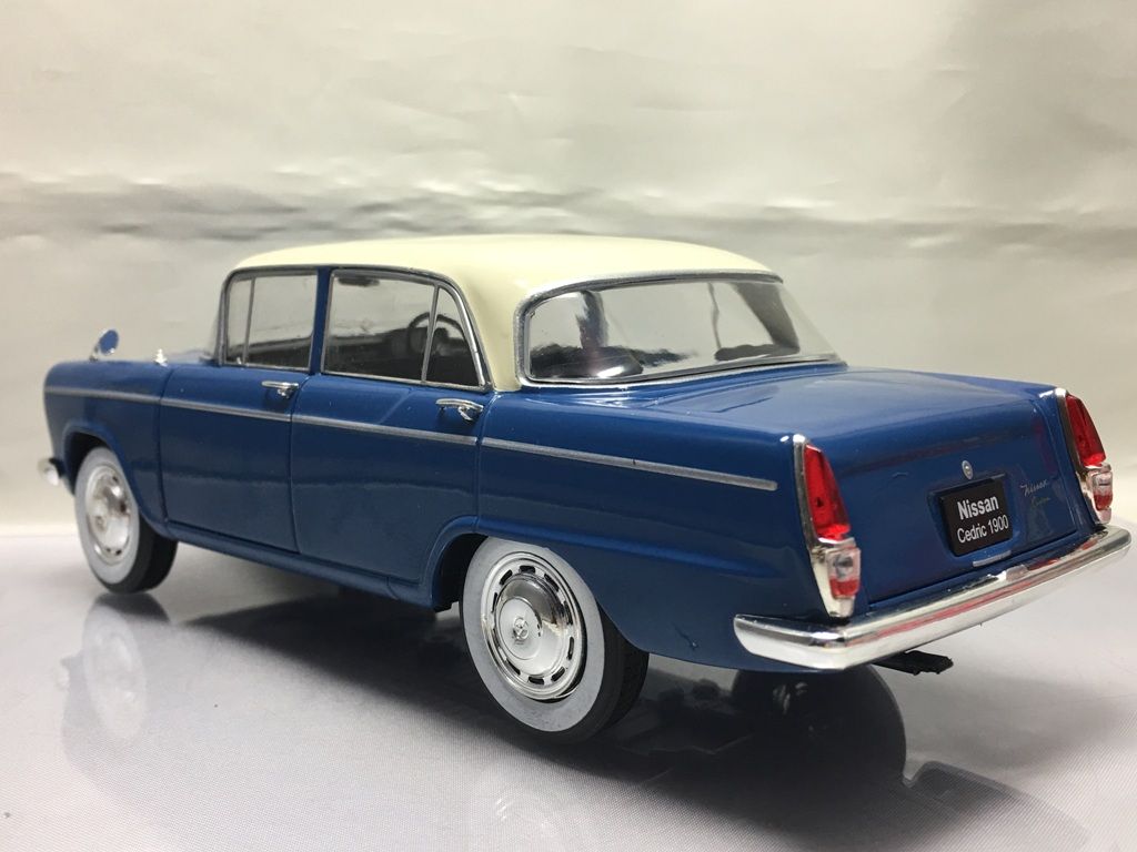 国産名車 1/24 日産 セドリック HT カスタム 旧車 ミニカー 希少車 1/24 国産名車コレクション29 日産セドリック 1900カスタム 1961
