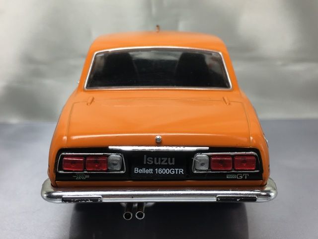 1/24国産名車コレクション14 いすゞ ベレット1600GTR (1969