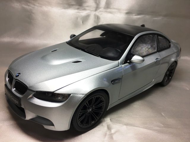 1/18 京商 BMW M3(E92) : ミニカーとか好きな人のブログ そのに!! 1/18 京商 BMW M3(E92) : ミニカーとか好きな人のブログ そのに!!