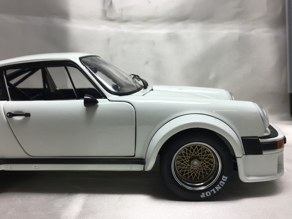 1/18 シュコー ポルシェ934ターボ : ミニカーとか好きな人の