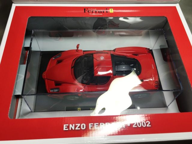 デアゴスティーニ 1/24 フェラーリ エンツォ 赤 デアゴスティーニ