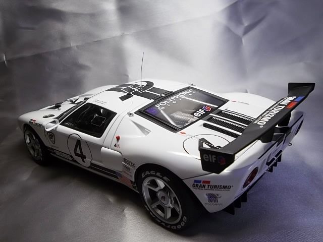 1/18 オートアート フォード GT LM レースカー スペックII