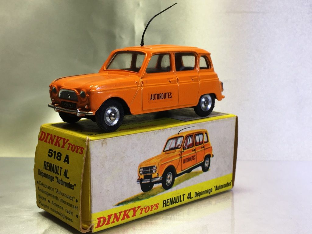 DINKY ディンキー ルノー 4L フランス製 ミニカー トミカ DINKY