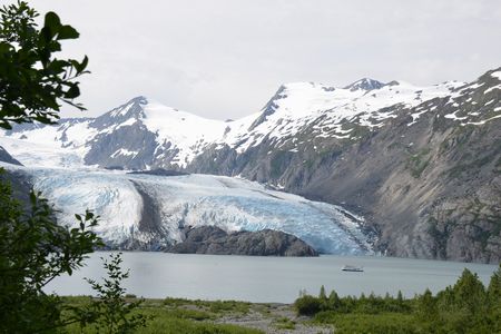 トンネルの向こう側～Portage氷河
