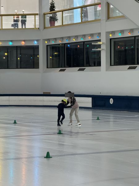 アイススケート教室のボランティア