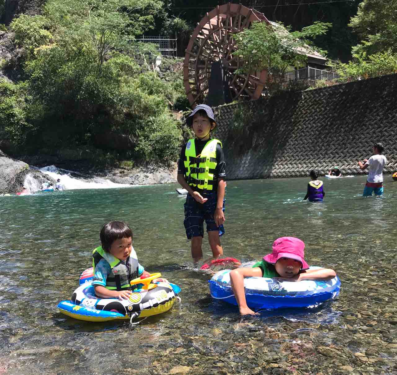 夏の思ひ出 花園グリーンパークその みーちゃんあっちゃんさーちゃんもっちゃん物語