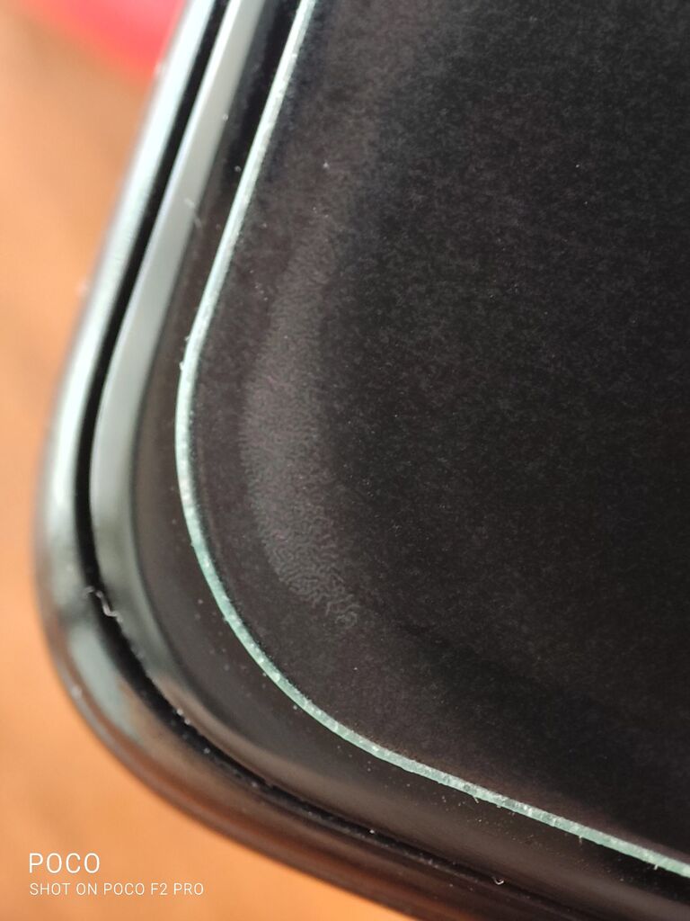 シリコンオイルでガラスフィルムの浮きを消す Misc Mods