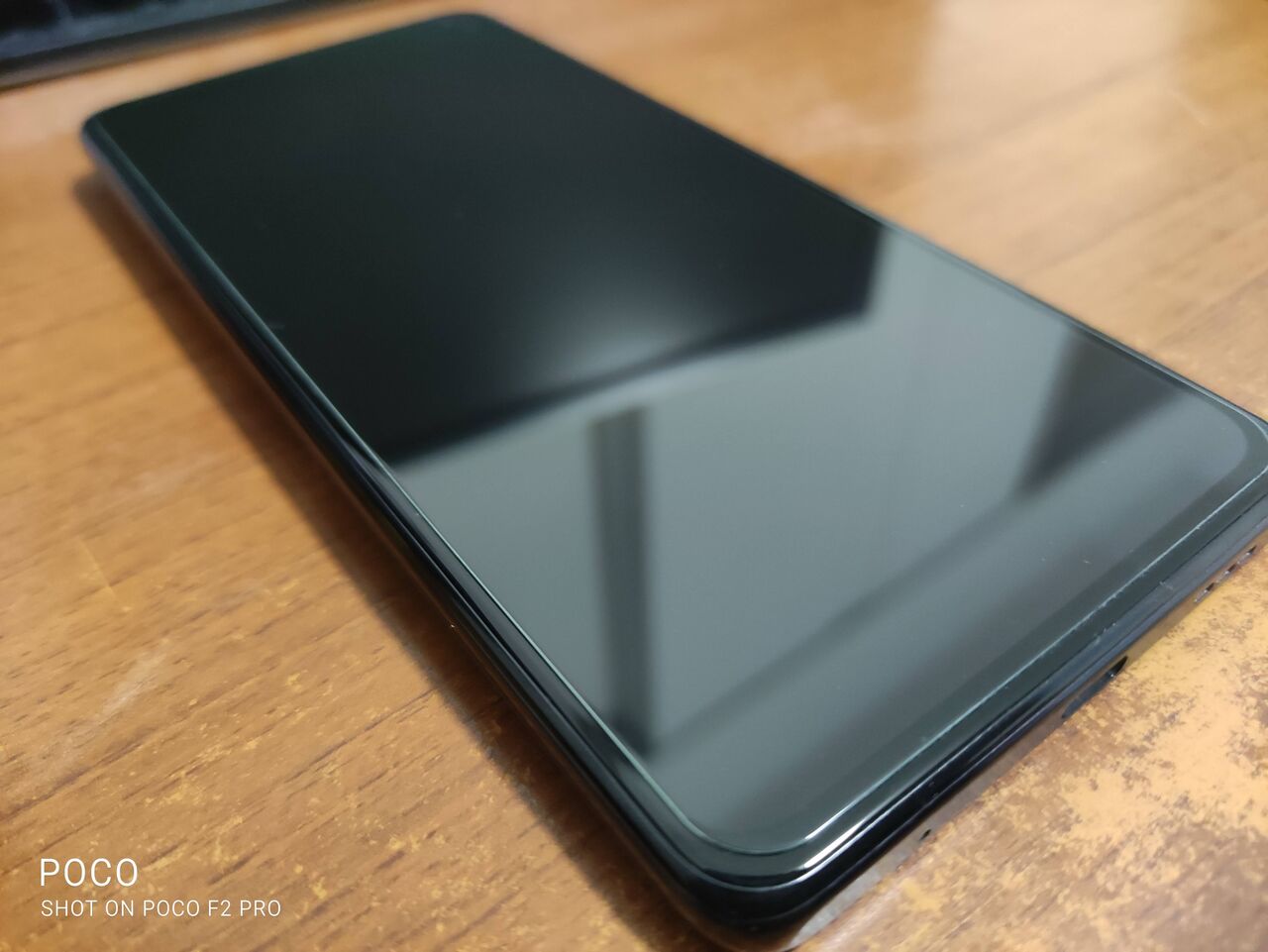 シリコンオイルでガラスフィルムの浮きを消す Misc Mods