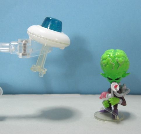 宇宙大作戦チョコベーダー・第一シーズン : 玩具劇場ガンバランス倉庫