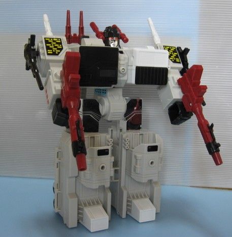 トランスフォーマー メトロフレックス 復刻版 トランスフォーマー メトロフレックス（復刻版）【TAKARA