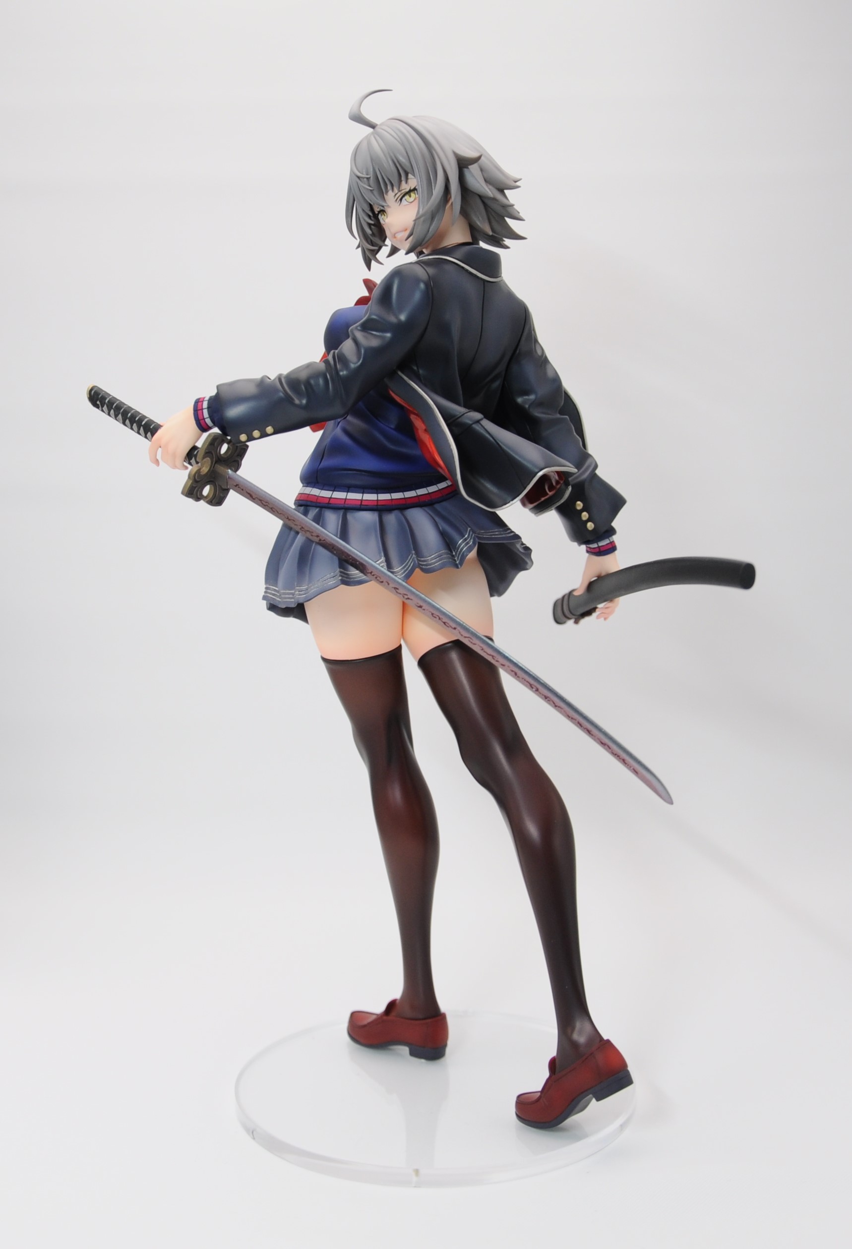 グリズリーパンダ　ガレージキット　完成品　ジャンヌオルタ 制服 ジャンヌオルタ 折田 ガレージキット fgo グリズリーパンダ