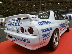 ZEXELスカイライン(R32)右後ろ