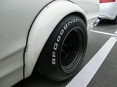 ワタナベ8スポークホイールリヤ側
