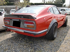 日産フェアレディZ(S30)右後ろ