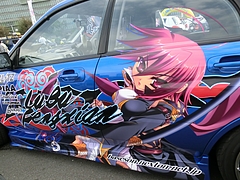 痛車スバル・インプレッサSTi(GDB-F)左側面