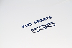 フィアット・アバルト595 エンブレム