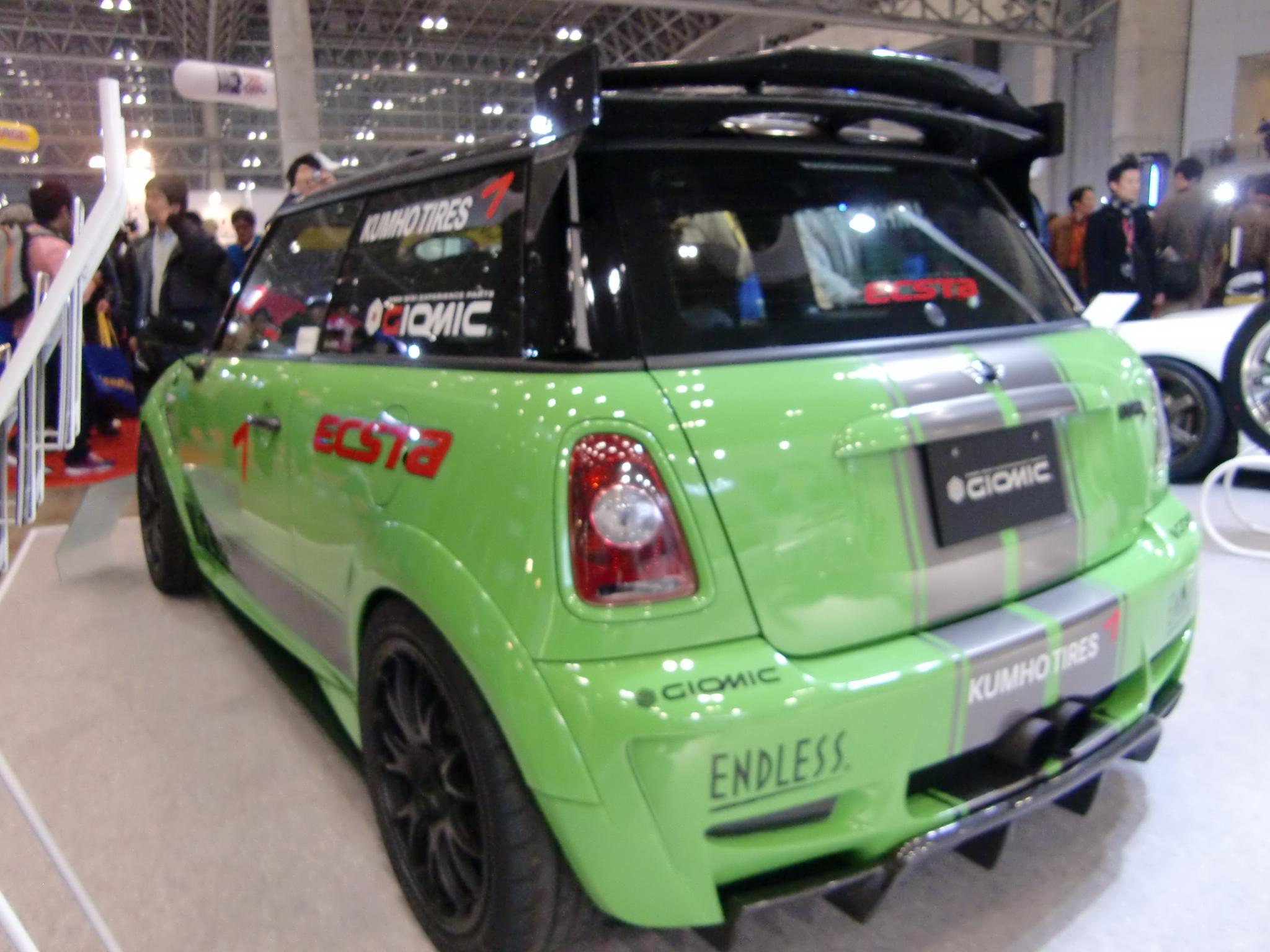 ミサイルマシンのブログ:2011東京オートサロン画像集その10