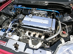 ホンダ シビッククーペ(EJ7)エンジンルーム