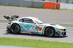 GSR初音ミクBMW・Z4GT3鈴鹿2コーナー