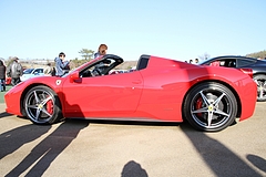 フェラーリ458スパイダー左側面
