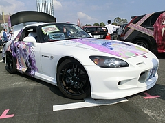 左前痛車ホンダ・S2000右前