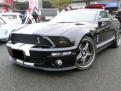 シェルビー GT500左前