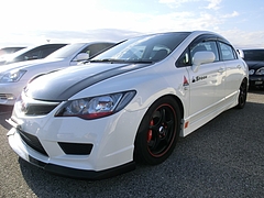 ホンダ・シビックタイプR(FD2)左前