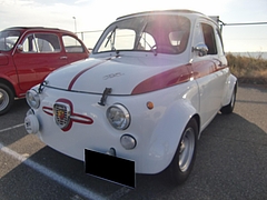 フィアット アバルト595左前