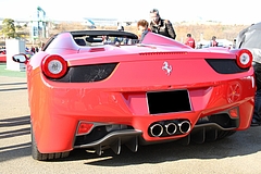 フェラーリ458スパイダー リヤビュー