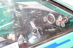 D1グランプリ トヨタ・スプリンタートレノ(AE86)運転席