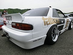 日産シルビア(S13)右後ろ