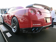 MCR日産GT-R(R35)左後ろ