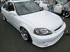 ホンダ・シビッククーペ(EJ7) 右前