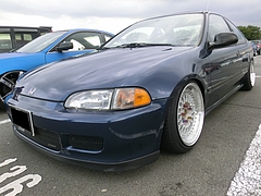 ホンダ・シビッククーペ左前
