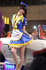 グッドイヤーブース コンパニオンのお姉さん3人目