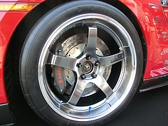 MCR日産GT-R(R35)フロントタイヤ