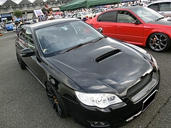 スバル・レガシィ2.0GT(BP5) 右前